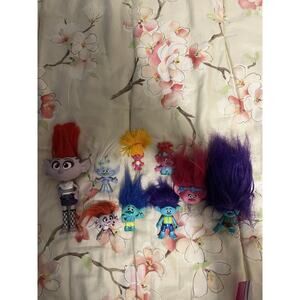 Dreamworks Trolls Movie Mixed Lot of 9 Figures Toys Hasbro